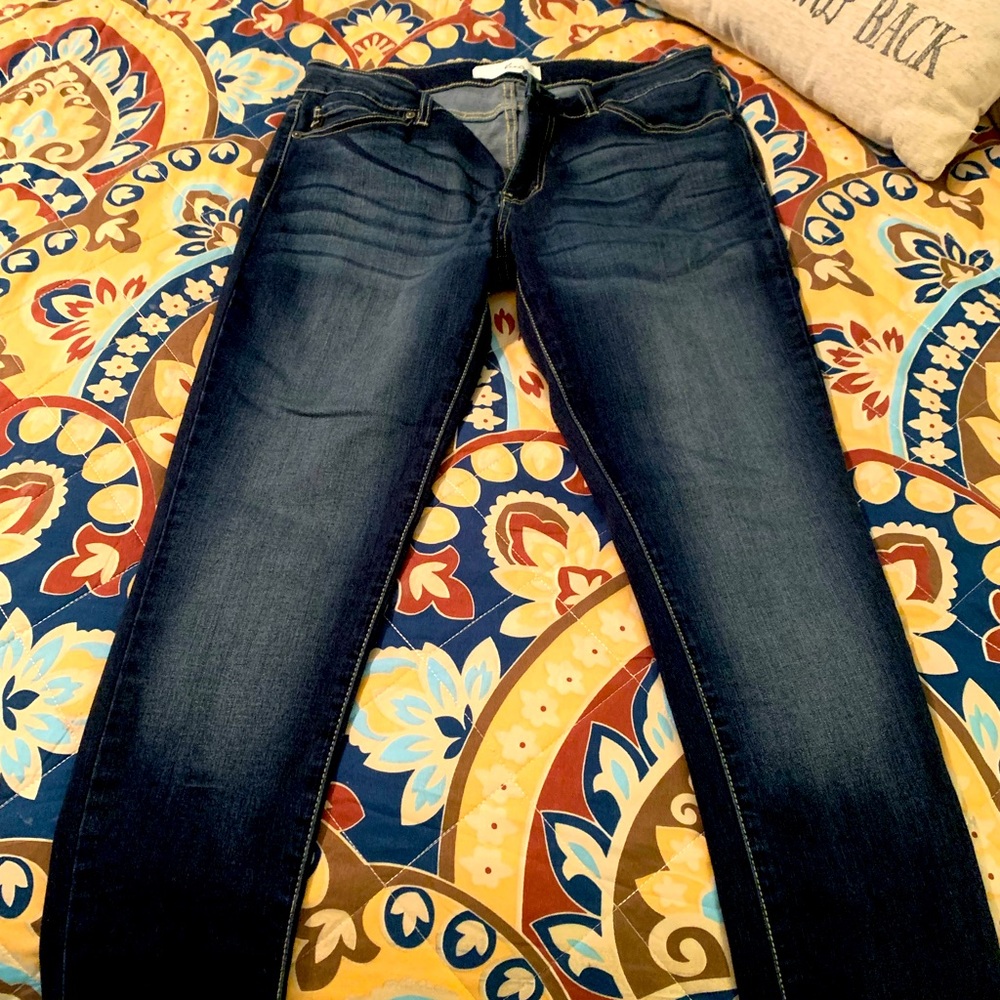Kancan jeans, worn once and non smoking home